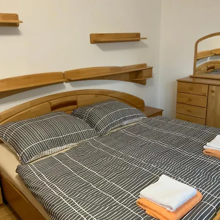 Apartman Na Vyhlidce Апартаменты Карловы Вары